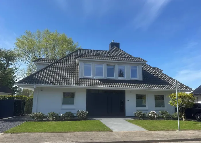 Techts Landhus Birkenallee